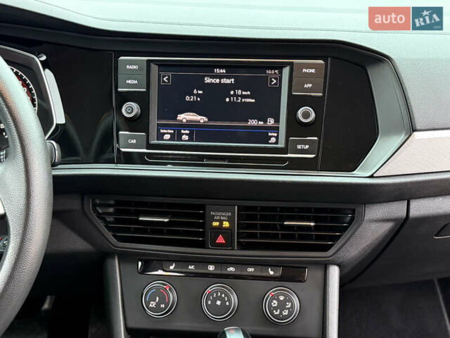 Сірий Фольксваген Джетта, об'ємом двигуна 1.4 л та пробігом 190 тис. км за 13700 $, фото 18 на Automoto.ua