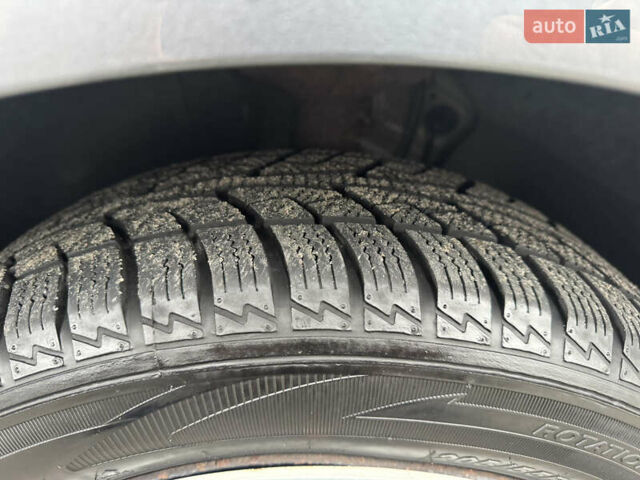 Серый Фольксваген Джетта, объемом двигателя 1.4 л и пробегом 184 тыс. км за 11500 $, фото 9 на Automoto.ua