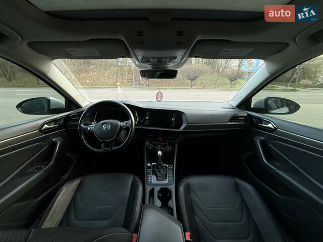 Сірий Фольксваген Джетта, об'ємом двигуна 1.4 л та пробігом 135 тис. км за 15400 $, фото 16 на Automoto.ua