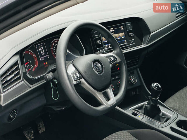 Сірий Фольксваген Джетта, об'ємом двигуна 1.4 л та пробігом 173 тис. км за 10200 $, фото 36 на Automoto.ua