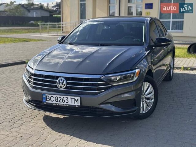 Серый Фольксваген Джетта, объемом двигателя 1.4 л и пробегом 176 тыс. км за 11900 $, фото 2 на Automoto.ua