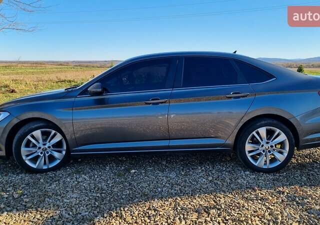 Серый Фольксваген Джетта, объемом двигателя 1.4 л и пробегом 67 тыс. км за 14000 $, фото 4 на Automoto.ua