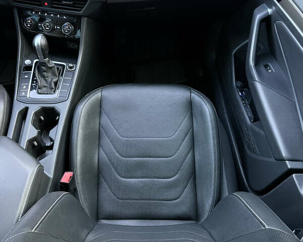 Сірий Фольксваген Джетта, об'ємом двигуна 1.4 л та пробігом 135 тис. км за 15400 $, фото 20 на Automoto.ua