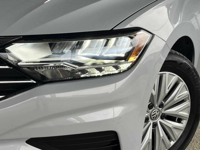 Сірий Фольксваген Джетта, об'ємом двигуна 1.4 л та пробігом 47 тис. км за 14499 $, фото 19 на Automoto.ua