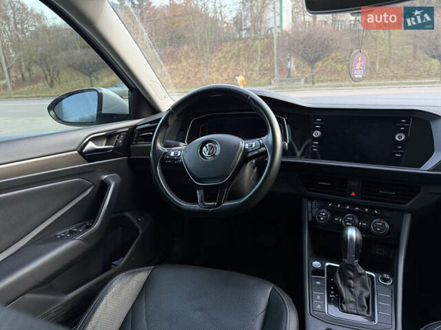 Сірий Фольксваген Джетта, об'ємом двигуна 1.4 л та пробігом 135 тис. км за 15400 $, фото 17 на Automoto.ua