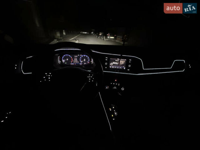 Сірий Фольксваген Джетта, об'ємом двигуна 1.4 л та пробігом 151 тис. км за 12950 $, фото 4 на Automoto.ua