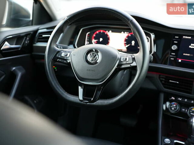 Сірий Фольксваген Джетта, об'ємом двигуна 1.4 л та пробігом 60 тис. км за 18900 $, фото 32 на Automoto.ua