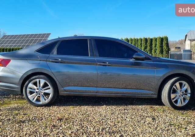 Серый Фольксваген Джетта, объемом двигателя 1.4 л и пробегом 67 тыс. км за 14000 $, фото 5 на Automoto.ua