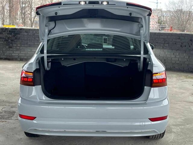 Сірий Фольксваген Джетта, об'ємом двигуна 1.4 л та пробігом 47 тис. км за 14499 $, фото 9 на Automoto.ua