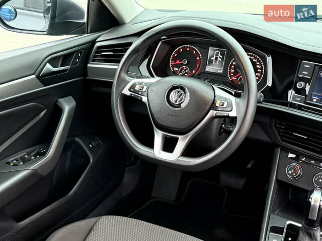 Сірий Фольксваген Джетта, об'ємом двигуна 1.4 л та пробігом 190 тис. км за 13700 $, фото 12 на Automoto.ua