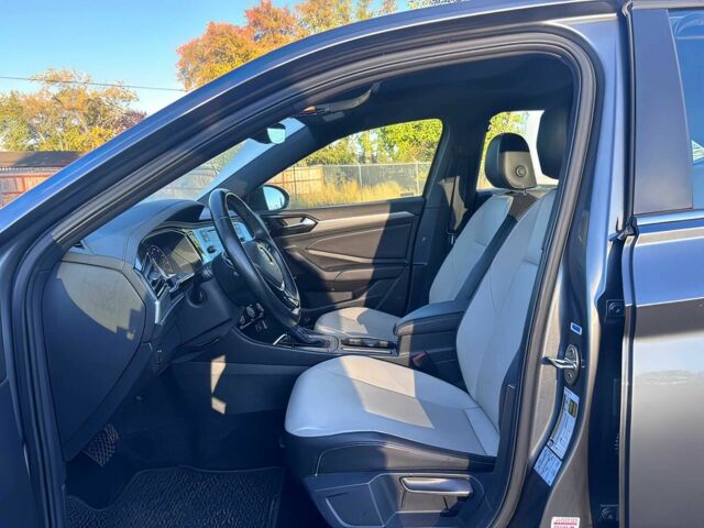 Серый Фольксваген Джетта, объемом двигателя 1.4 л и пробегом 32 тыс. км за 9500 $, фото 6 на Automoto.ua