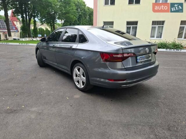 Серый Фольксваген Джетта, объемом двигателя 1.4 л и пробегом 150 тыс. км за 15500 $, фото 5 на Automoto.ua