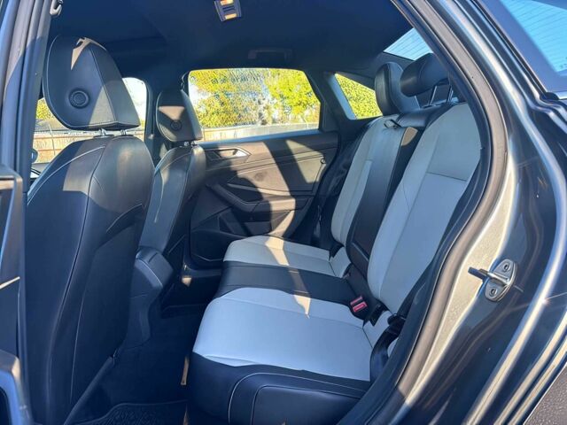 Серый Фольксваген Джетта, объемом двигателя 1.4 л и пробегом 32 тыс. км за 9500 $, фото 9 на Automoto.ua