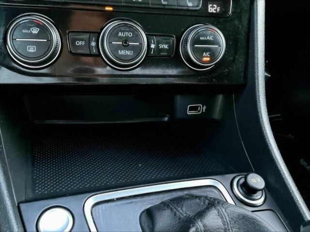 Серый Фольксваген Джетта, объемом двигателя 1.4 л и пробегом 39 тыс. км за 3950 $, фото 8 на Automoto.ua