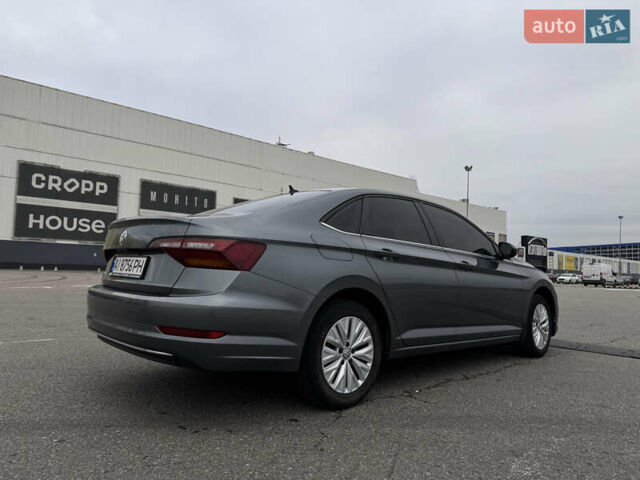 Серый Фольксваген Джетта, объемом двигателя 1.4 л и пробегом 80 тыс. км за 13300 $, фото 5 на Automoto.ua