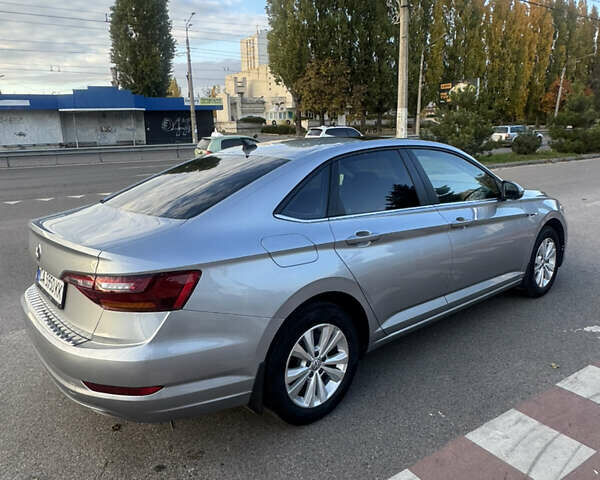 Серый Фольксваген Джетта, объемом двигателя 1.4 л и пробегом 75 тыс. км за 17200 $, фото 5 на Automoto.ua