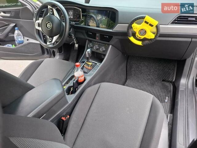 Серый Фольксваген Джетта, объемом двигателя 1.4 л и пробегом 150 тыс. км за 15500 $, фото 17 на Automoto.ua