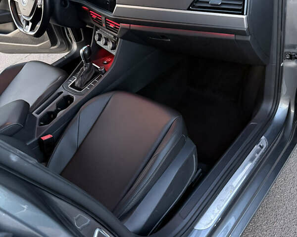 Сірий Фольксваген Джетта, об'ємом двигуна 1.4 л та пробігом 185 тис. км за 13999 $, фото 22 на Automoto.ua