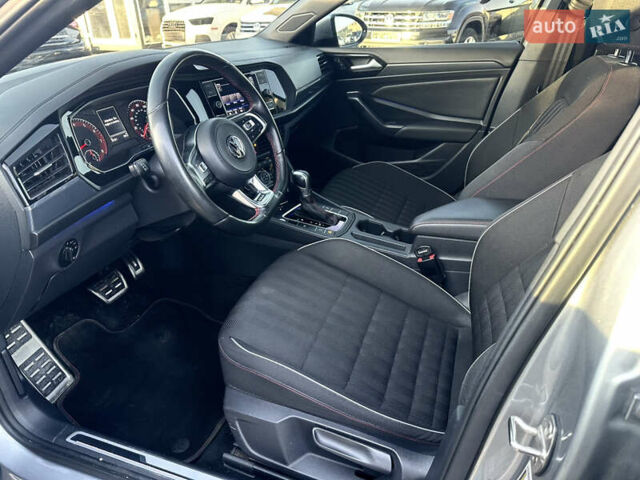 Сірий Фольксваген Джетта, об'ємом двигуна 2 л та пробігом 78 тис. км за 17499 $, фото 12 на Automoto.ua