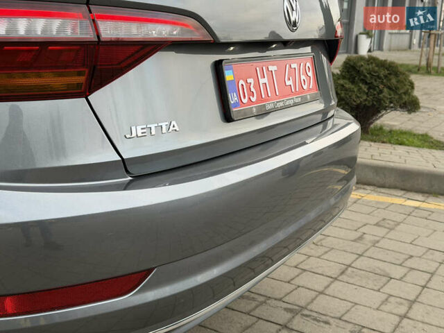 Сірий Фольксваген Джетта, об'ємом двигуна 1.4 л та пробігом 59 тис. км за 16800 $, фото 15 на Automoto.ua