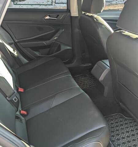 Серый Фольксваген Джетта, объемом двигателя 1.4 л и пробегом 79 тыс. км за 18000 $, фото 7 на Automoto.ua