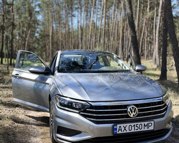 Серый Фольксваген Джетта, объемом двигателя 1.4 л и пробегом 95 тыс. км за 18500 $, фото 5 на Automoto.ua