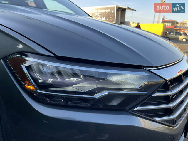 Серый Фольксваген Джетта, объемом двигателя 1.4 л и пробегом 89 тыс. км за 15700 $, фото 19 на Automoto.ua