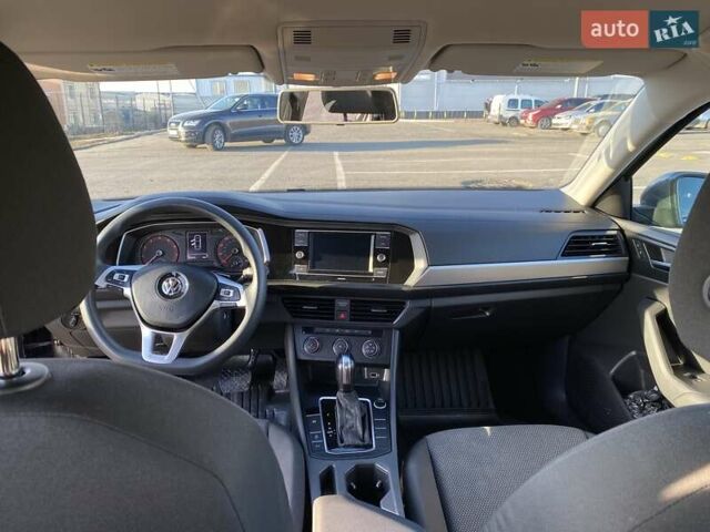 Серый Фольксваген Джетта, объемом двигателя 1.4 л и пробегом 109 тыс. км за 15900 $, фото 6 на Automoto.ua