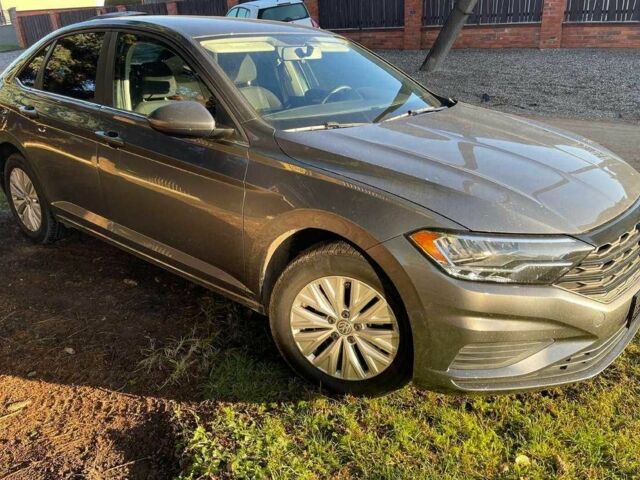 Серый Фольксваген Джетта, объемом двигателя 0 л и пробегом 42 тыс. км за 10500 $, фото 2 на Automoto.ua