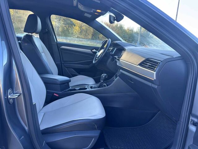 Серый Фольксваген Джетта, объемом двигателя 1.4 л и пробегом 32 тыс. км за 9500 $, фото 8 на Automoto.ua