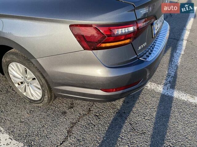 Серый Фольксваген Джетта, объемом двигателя 1.4 л и пробегом 109 тыс. км за 15900 $, фото 16 на Automoto.ua