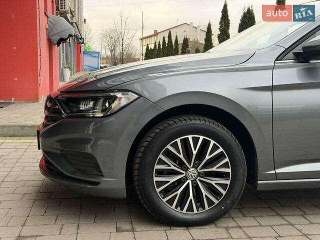 Сірий Фольксваген Джетта, об'ємом двигуна 1.4 л та пробігом 59 тис. км за 16800 $, фото 4 на Automoto.ua