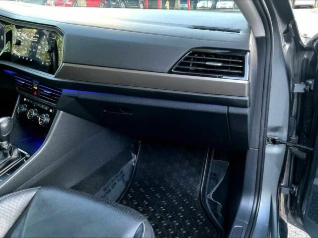 Серый Фольксваген Джетта, объемом двигателя 1.4 л и пробегом 39 тыс. км за 3950 $, фото 7 на Automoto.ua