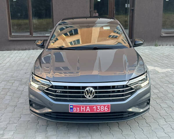 Серый Фольксваген Джетта, объемом двигателя 1.4 л и пробегом 134 тыс. км за 15000 $, фото 11 на Automoto.ua