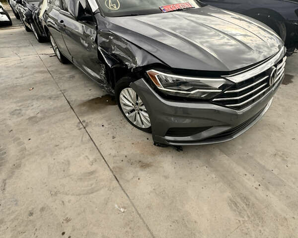 Серый Фольксваген Джетта, объемом двигателя 1.4 л и пробегом 81 тыс. км за 10800 $, фото 9 на Automoto.ua