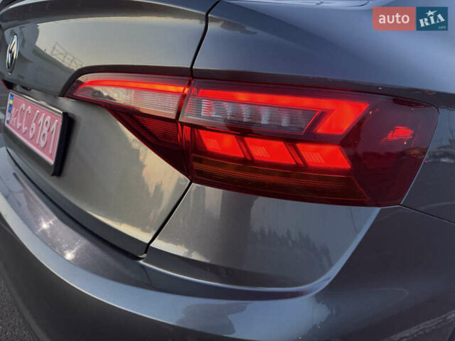 Сірий Фольксваген Джетта, об'ємом двигуна 1.4 л та пробігом 185 тис. км за 13999 $, фото 49 на Automoto.ua