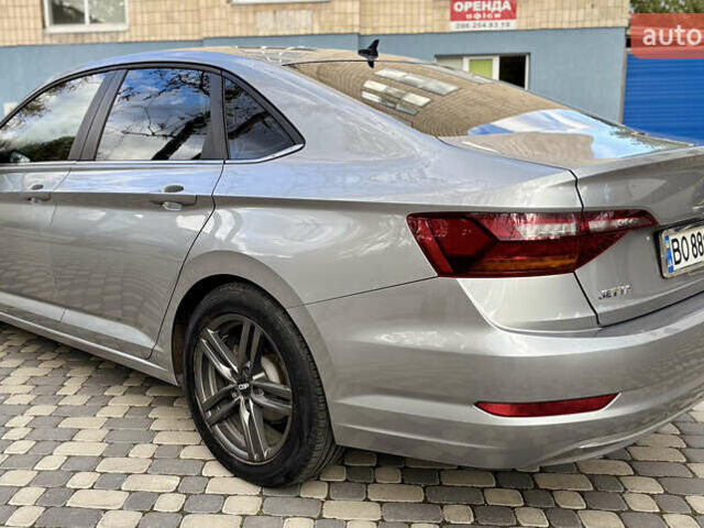 Фольксваген Джетта 2019 в Тернополе на Automoto.ua Серый Фольксваген Джетта, объемом двигателя 1.4 л и пробегом 72 тыс. км за 14700 $, фото 9 на Automoto.ua