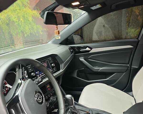 Серый Фольксваген Джетта, объемом двигателя 1.4 л и пробегом 96 тыс. км за 15800 $, фото 12 на Automoto.ua