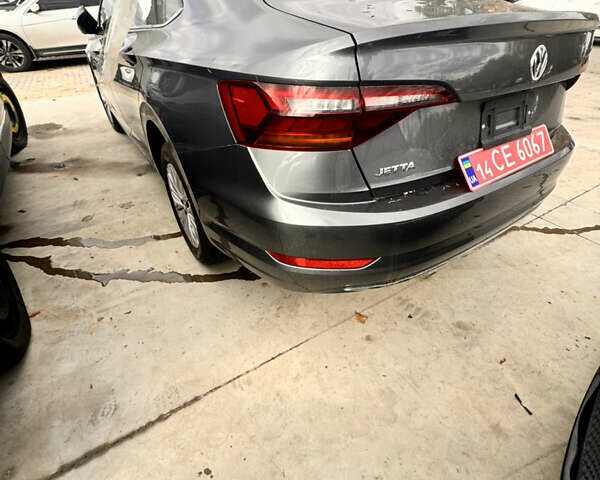 Серый Фольксваген Джетта, объемом двигателя 1.4 л и пробегом 81 тыс. км за 10800 $, фото 11 на Automoto.ua