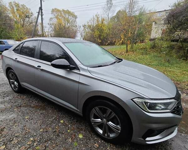 Серый Фольксваген Джетта, объемом двигателя 1.4 л и пробегом 96 тыс. км за 15800 $, фото 4 на Automoto.ua