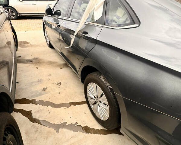 Серый Фольксваген Джетта, объемом двигателя 1.4 л и пробегом 81 тыс. км за 10800 $, фото 16 на Automoto.ua