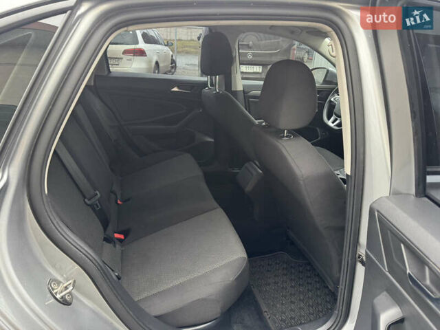 Сірий Фольксваген Джетта, об'ємом двигуна 1.4 л та пробігом 98 тис. км за 10500 $, фото 29 на Automoto.ua
