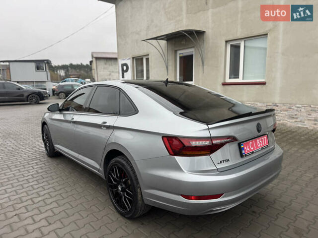 Сірий Фольксваген Джетта, об'ємом двигуна 1.4 л та пробігом 98 тис. км за 10500 $, фото 5 на Automoto.ua