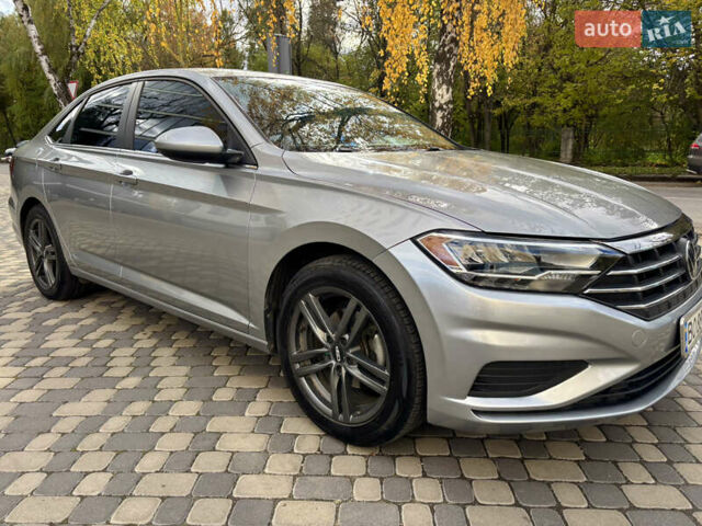 Фольксваген Джетта 2019 в Тернополе на Automoto.ua Серый Фольксваген Джетта, объемом двигателя 1.4 л и пробегом 72 тыс. км за 14700 $, фото 6 на Automoto.ua