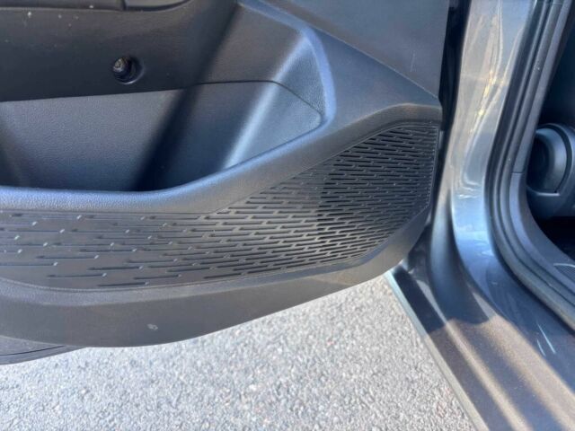 Сірий Фольксваген Джетта, об'ємом двигуна 1.4 л та пробігом 31 тис. км за 11000 $, фото 11 на Automoto.ua