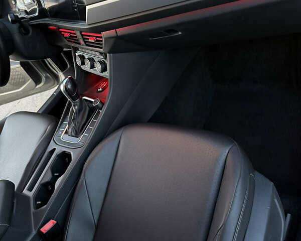 Сірий Фольксваген Джетта, об'ємом двигуна 1.4 л та пробігом 185 тис. км за 13999 $, фото 39 на Automoto.ua