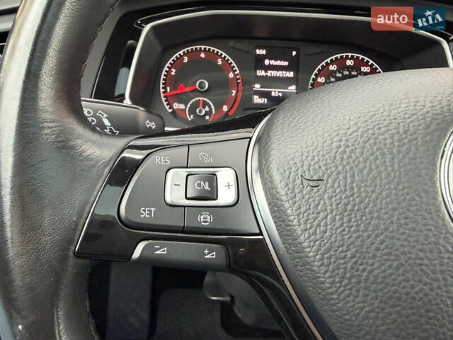 Сірий Фольксваген Джетта, об'ємом двигуна 1.4 л та пробігом 59 тис. км за 16800 $, фото 32 на Automoto.ua