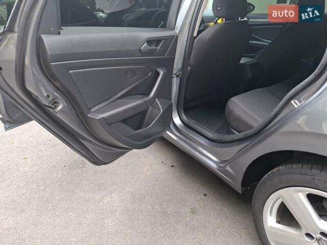 Серый Фольксваген Джетта, объемом двигателя 1.4 л и пробегом 150 тыс. км за 15500 $, фото 11 на Automoto.ua