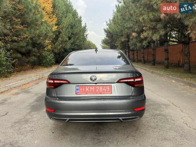 Серый Фольксваген Джетта, объемом двигателя 1.4 л и пробегом 138 тыс. км за 15500 $, фото 12 на Automoto.ua