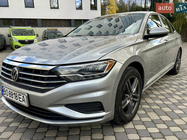 Фольксваген Джетта 2019 в Тернополе на Automoto.ua Серый Фольксваген Джетта, объемом двигателя 1.4 л и пробегом 72 тыс. км за 14700 $, фото 1 на Automoto.ua